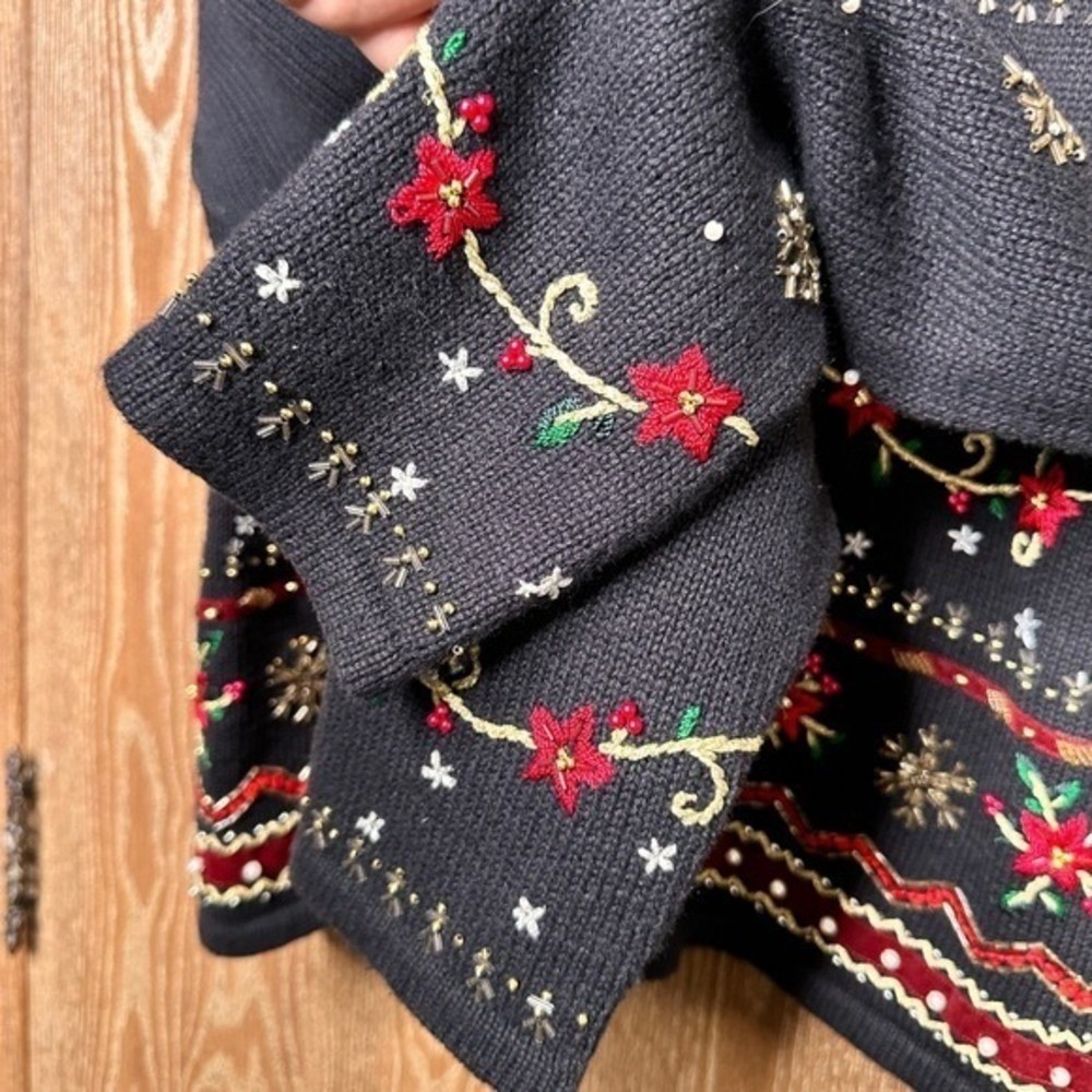Vtg Christmas Sweater Black Beaded Sequin Poinsettia Snowflake Zip Up Womens XL - Picture 4 of 10